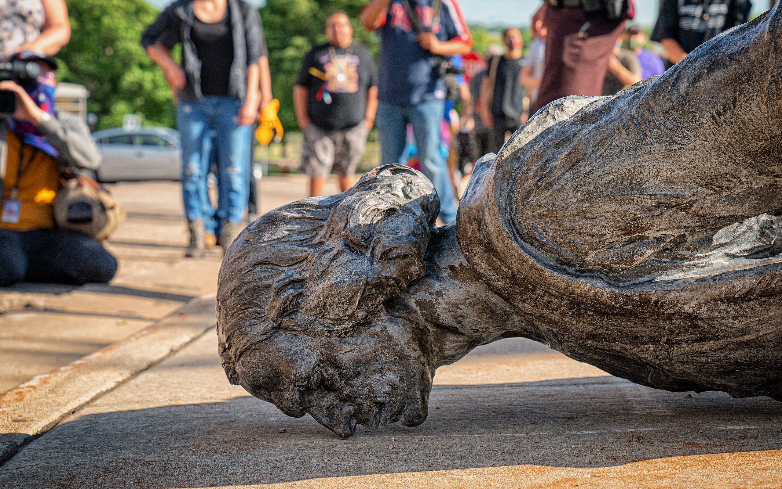 List of Statues and Monuments Torn Down Yesterday